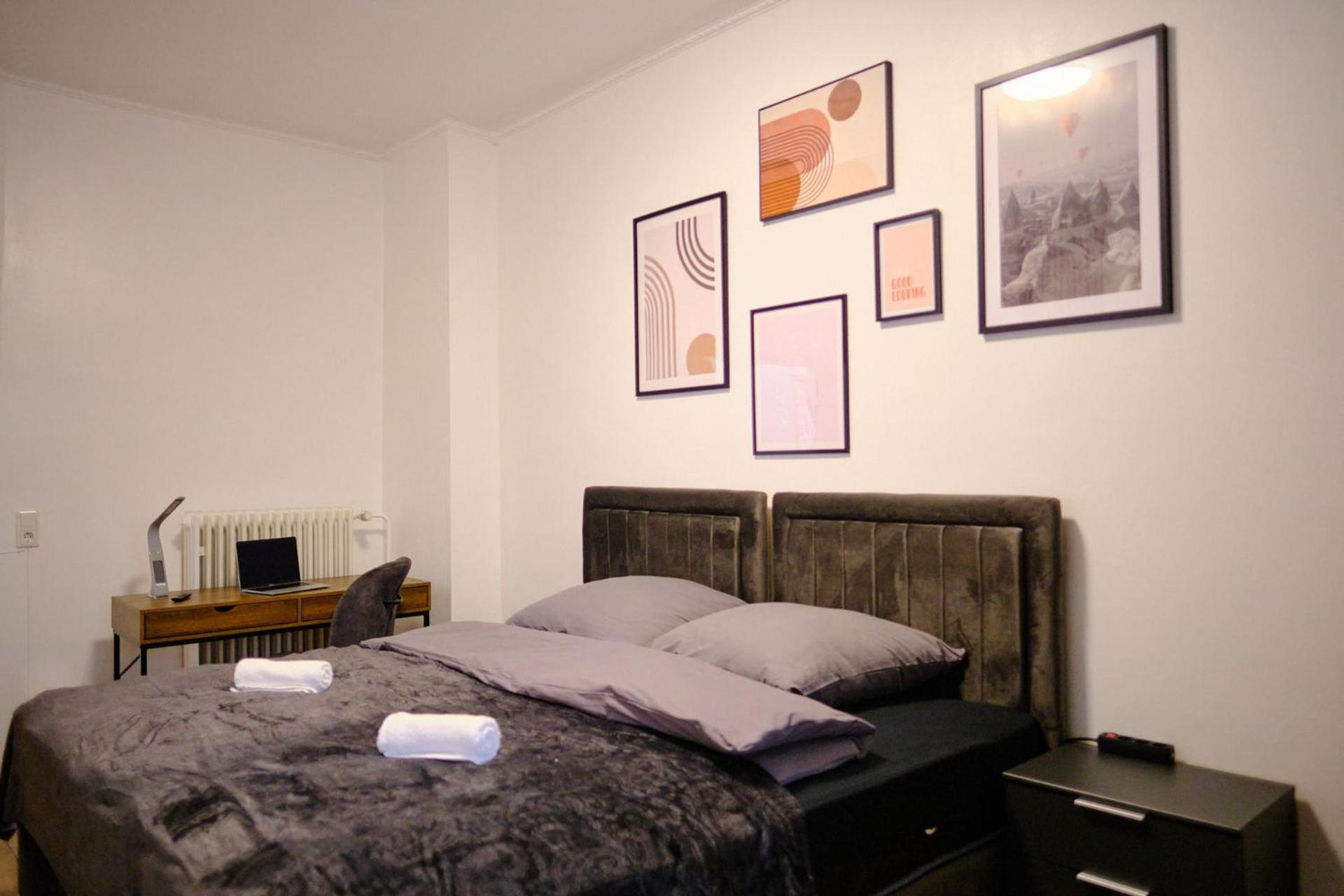Primetime Suite Fuer 8+Kueche/Wifi Essen Exterior foto