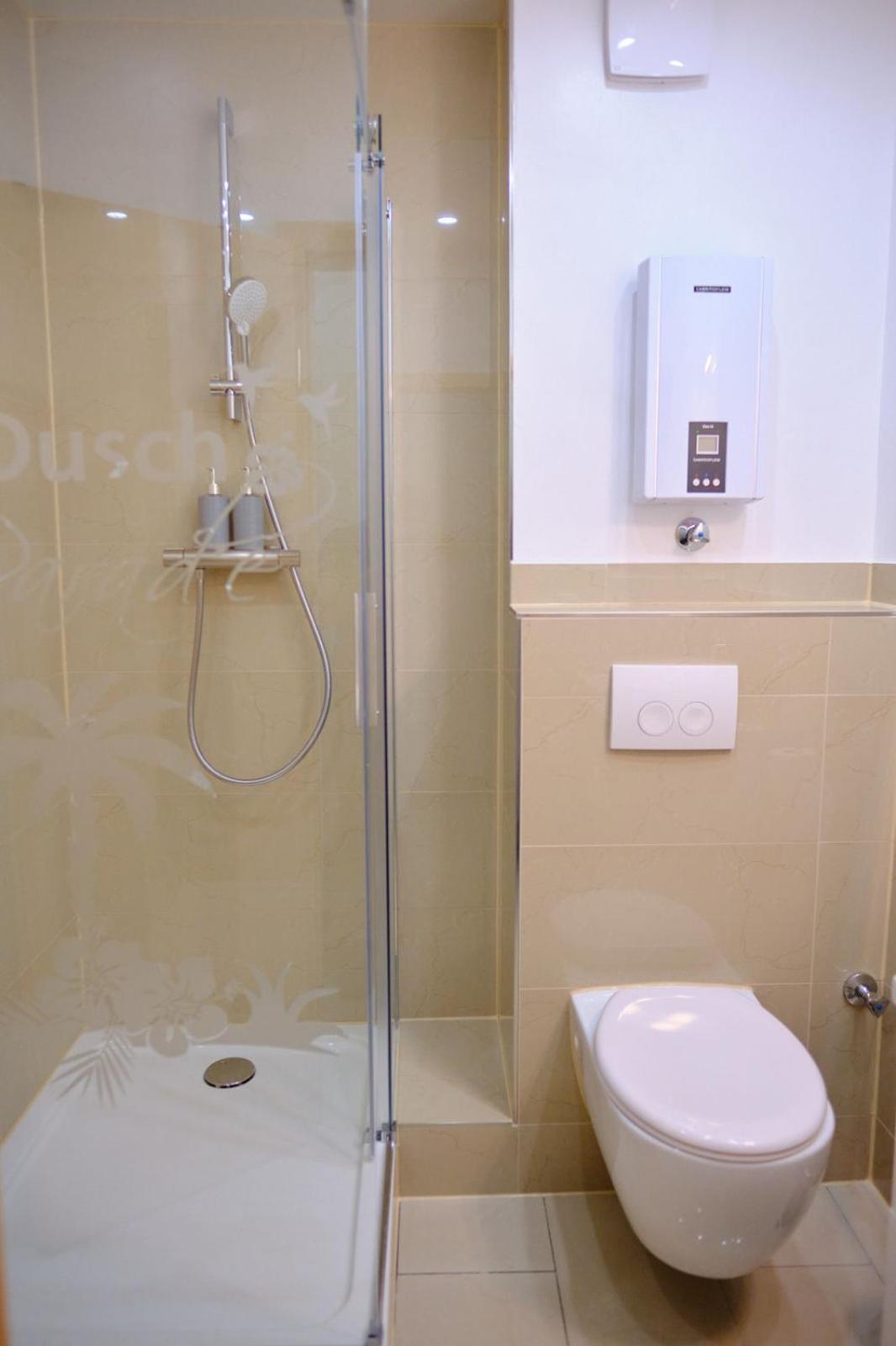 Primetime Suite Fuer 8+Kueche/Wifi Essen Exterior foto