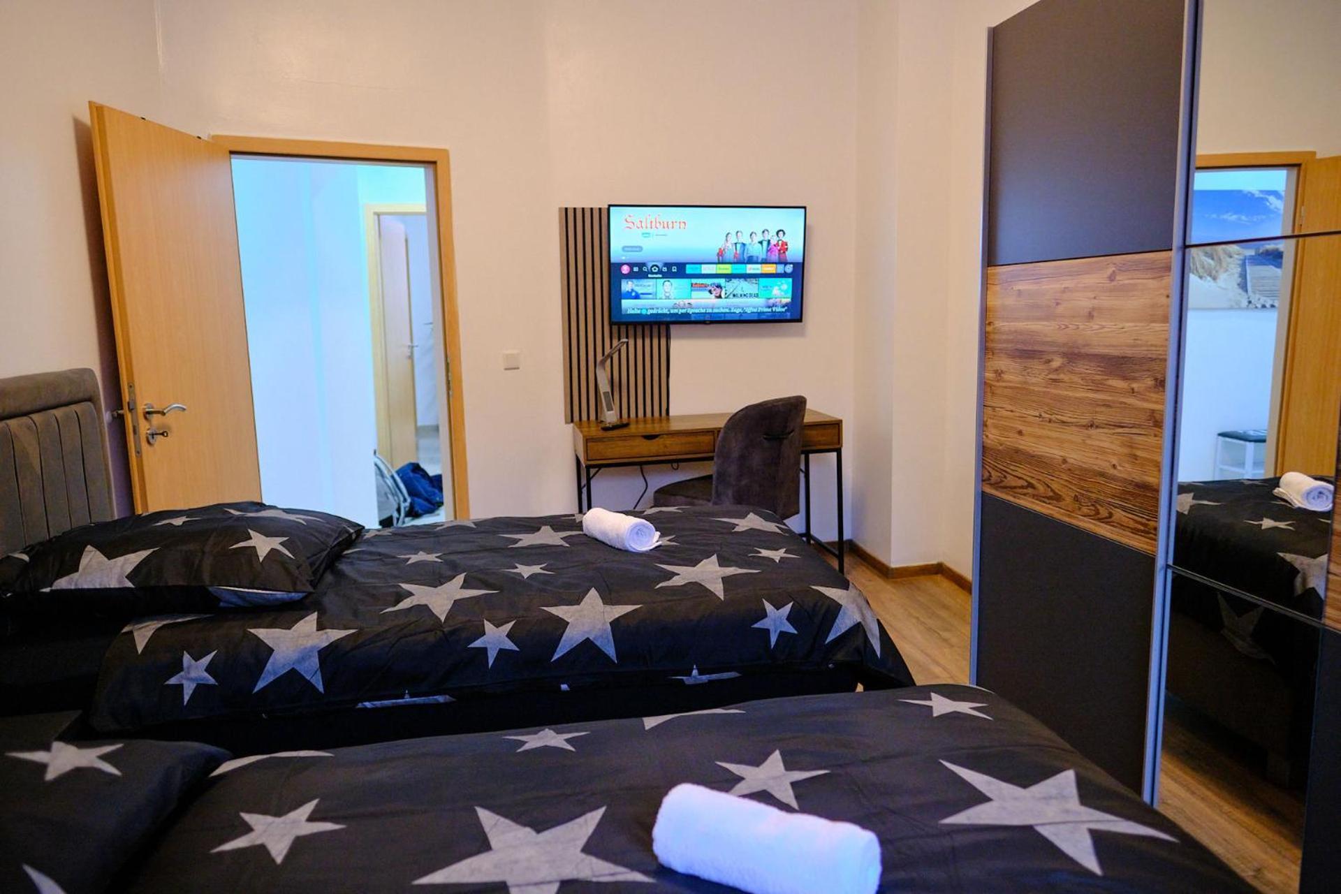 Primetime Suite Fuer 8+Kueche/Wifi Essen Exterior foto